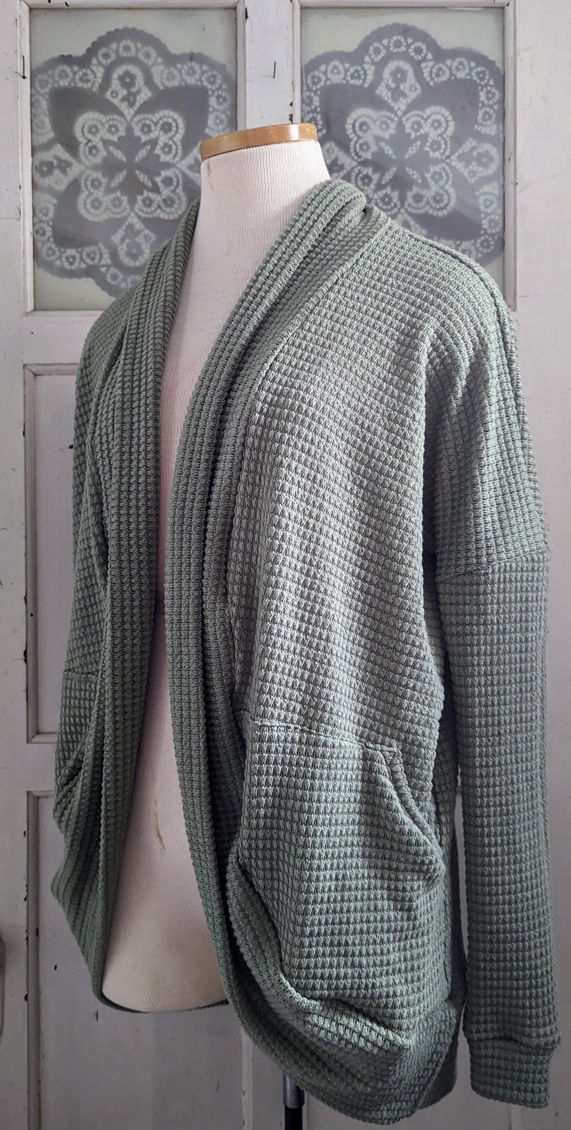 Cozy Cardigan - Medium